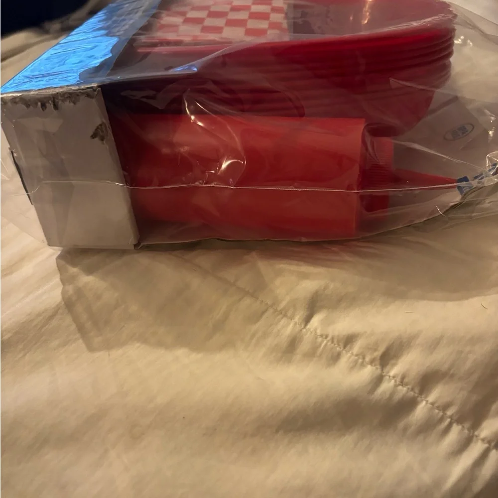 Mainstays Red and Yellow Condiment Dispenser Set with Basket Liners